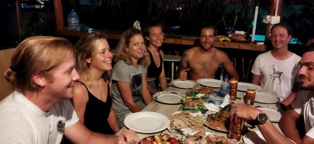 Surf Gangs Arugambay Hotell Arugam Kudah Eksteriør bilde