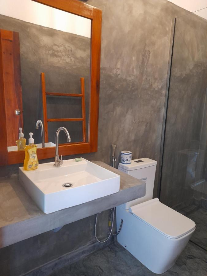 Surf Gangs Arugambay Hotell Arugam Kudah Eksteriør bilde