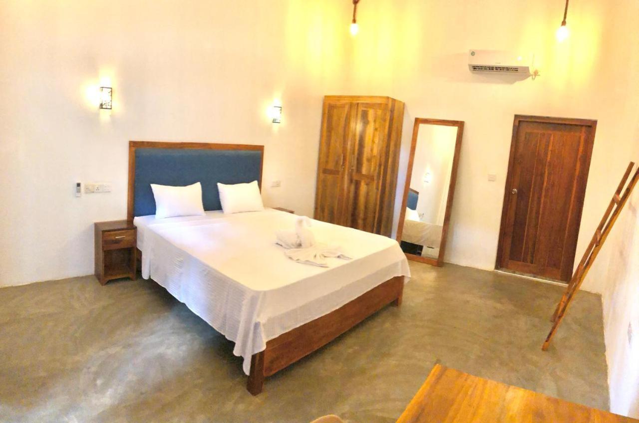 Surf Gangs Arugambay Hotell Arugam Kudah Eksteriør bilde