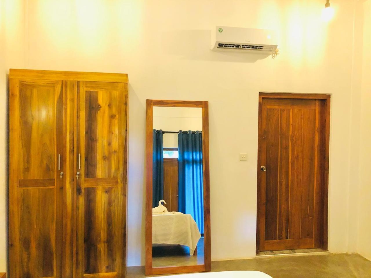 Surf Gangs Arugambay Hotell Arugam Kudah Eksteriør bilde