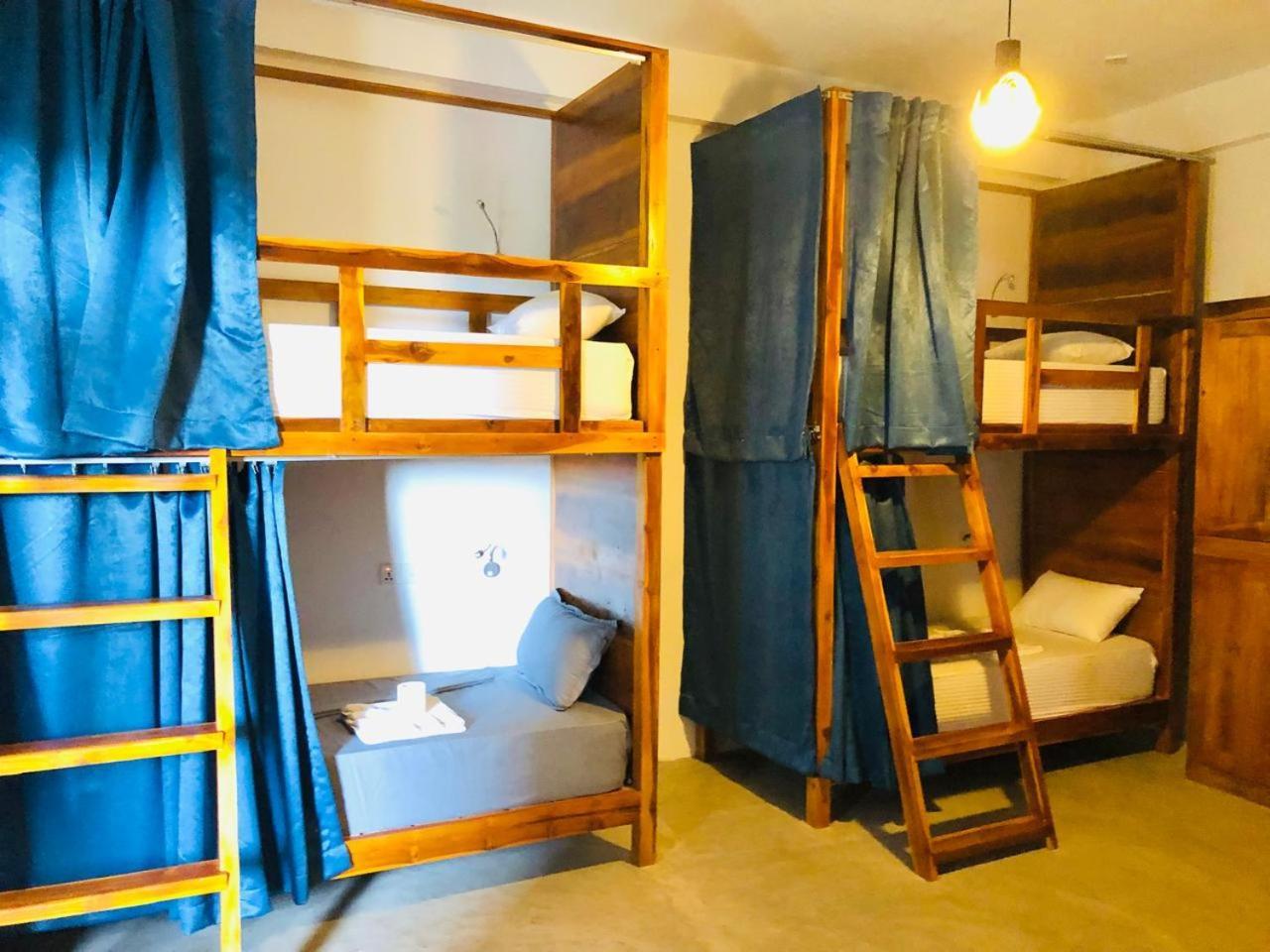 Surf Gangs Arugambay Hotell Arugam Kudah Eksteriør bilde